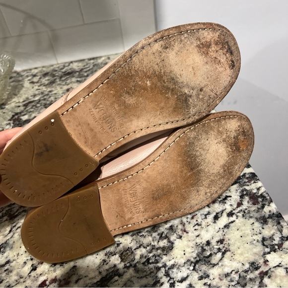 G.H. Bass Weejuns loafers size 8 light pink leather Winnie Loafers